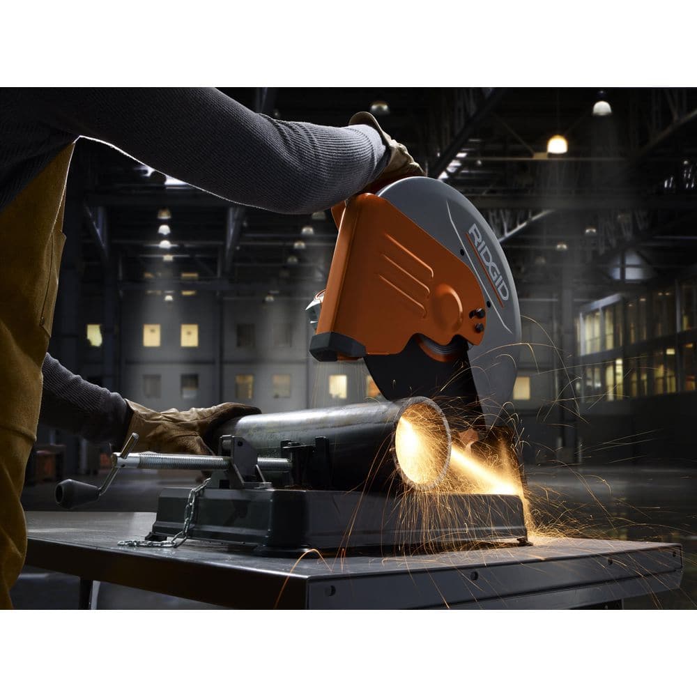 Scie à tronçonner abrasive de 15 A et 14 po