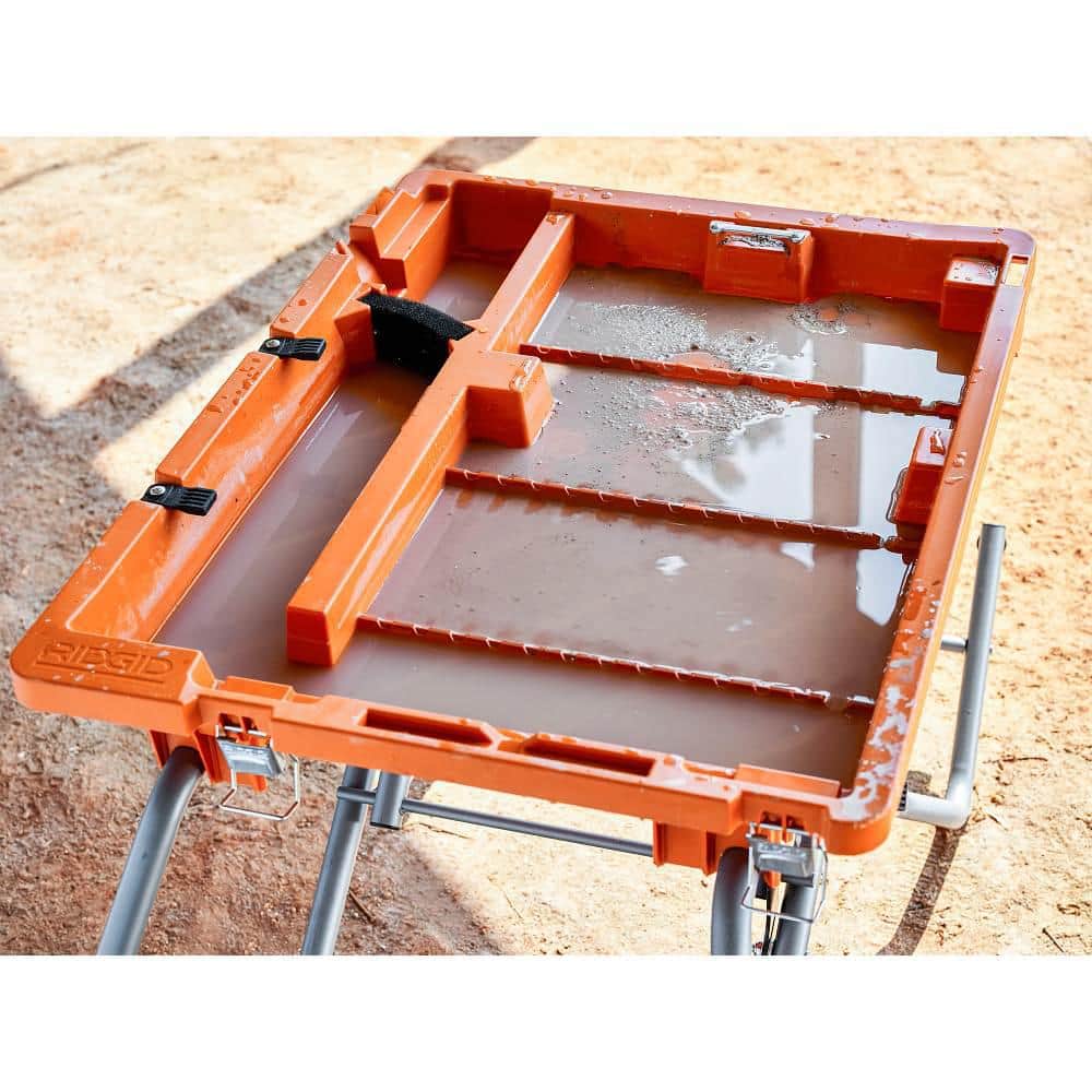 Scie à carrelage humide 15 A 10 po avec support portatif